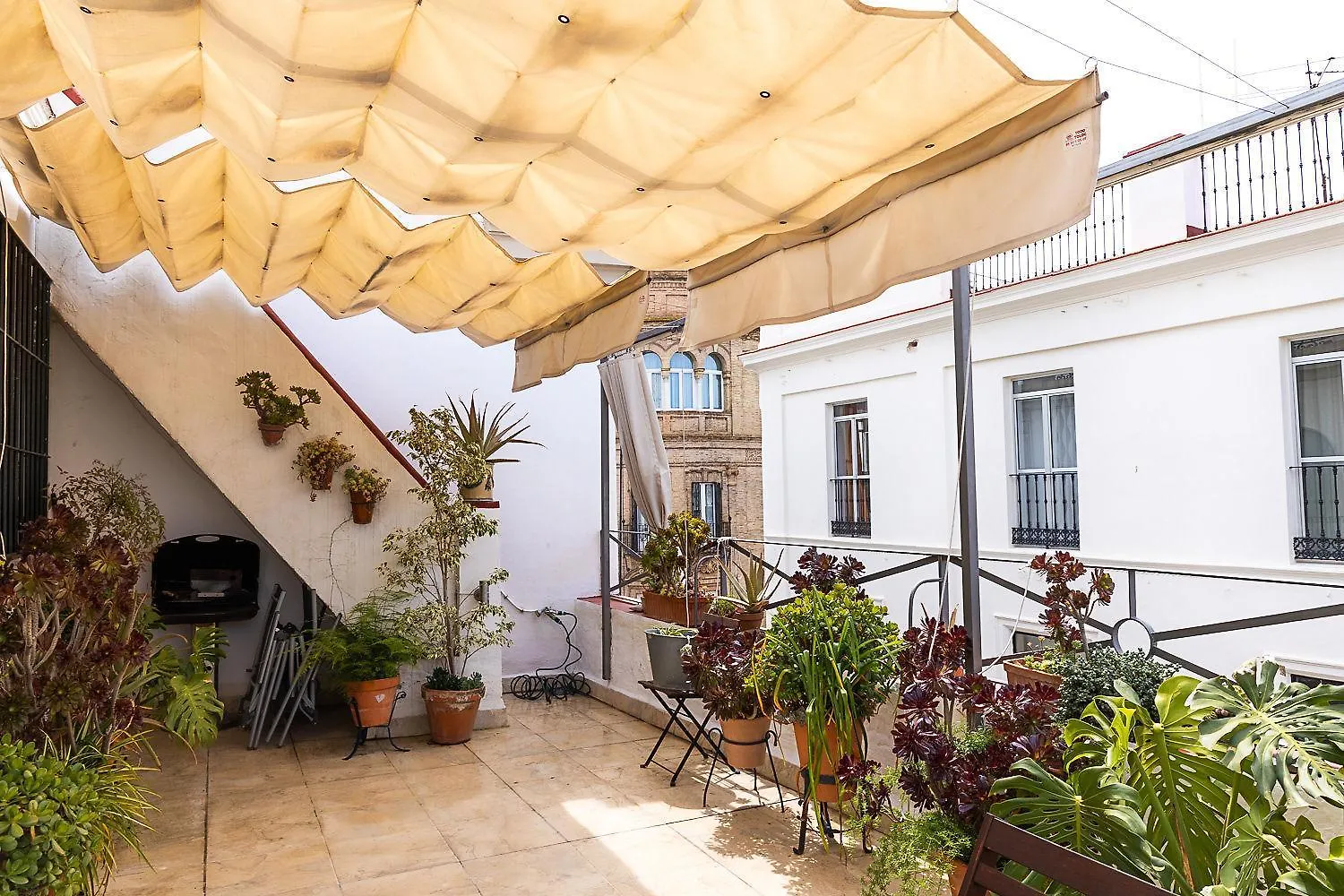 Rooftop Maisonette With Magnificent Terrace إشبيلية 0*,  إسبانيا